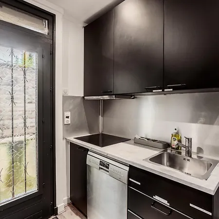 Apartment Eastern Paris House - Piscine, Sauna & Billard Romainville